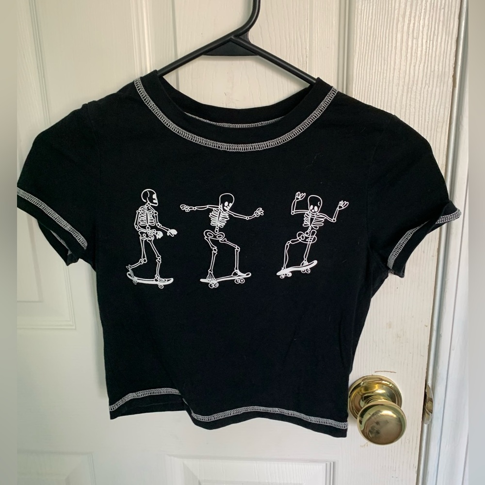SHEIN Skeleton Skateboard top